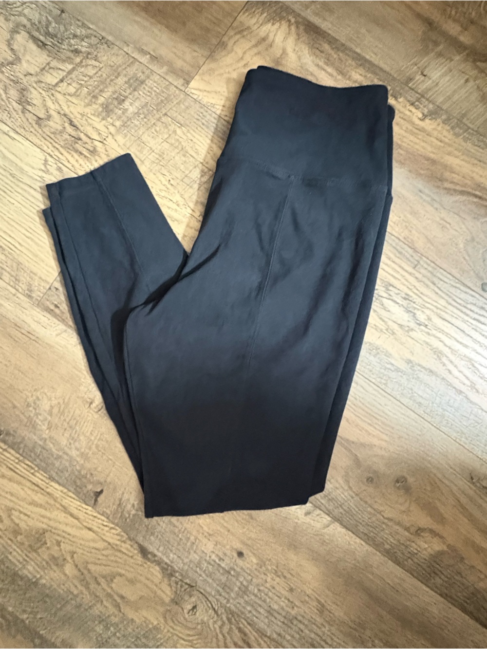 Simply Vera Vera Wang  Black Slim Jogger Pants